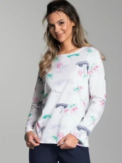 Pyjama Oberteil mit Allover Safari-Print Weiss
