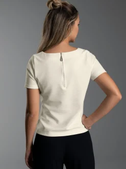 Shirt mit kurzen Ärmeln mit Kristallsteinen Natur