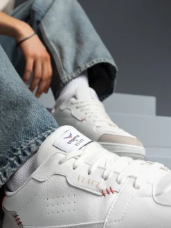 trigema x VLACE vegan Sneaker Weiss