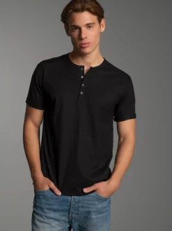 T-Shirt mit Knopfleiste DELUXE Baumwolle Schwarz