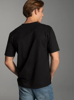T-Shirt mit Knopfleiste DELUXE Baumwolle Schwarz