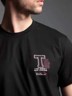 T-Shirt mit modischem Printmotiv Schwarz